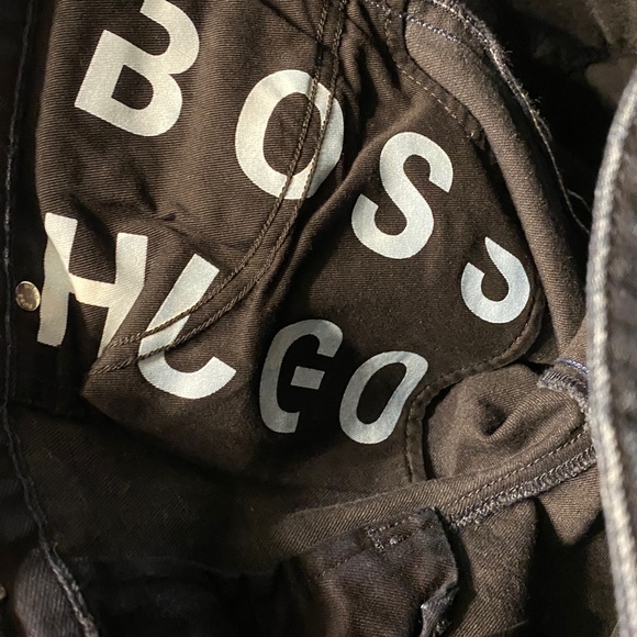 Hugo Boss Jeans - Picture 9 of 11